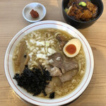 背脂煮干しらーめんと豚丼 誠 - 