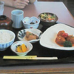 ビストロ 四季音 - 四季音手作りクリームコロッケ定食セット