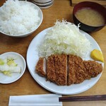 とんかつ　いちよし 高田馬場店 - ロースかつ定食