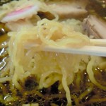 ラーメン つり吉 - ラーメン麺拡大