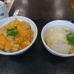 Nakau - 親子丼と小うどんセット