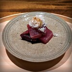 温石 - 甘い新玉葱と玉葱醤油で。私が玉ねぎを食べちゃう様子を見て、追い玉葱を配給。玉葱大好き♡