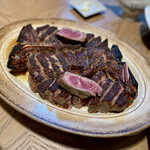 Peter Luger Steak House Tokyo - ステーキfor 4
      お店オススメのミディアムレアで