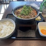 Yoshinoya - 牛すき鍋膳