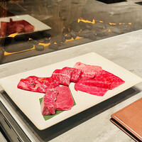 焼肉うしごろ 横浜店 - セットのお肉