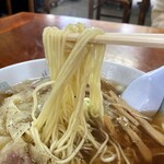 中華そば志のぶ支店 - 自家製低加水麺