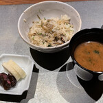 割烹 いそ崎 - 土鍋ご飯、味噌汁、お信仰