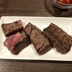 肉山 - 8．赤牛の芯々（しんしん）