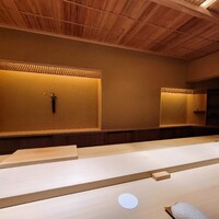 くるますし - 美しカウンター、天井