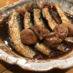 Sardine boiled in plum