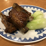 横浜中華街 北京飯店 - スペアリブの煮込み