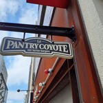 PANTRY COYOTE - 