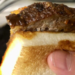 神戸牛炉釜炭焼ステーキ銀座一宮 - 肉厚っ