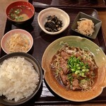 入魂 - 黒豚ハラミタレ焼き定食