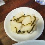 キッチン ブルー グローブ - お新香のアップ