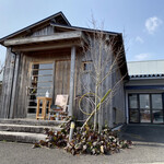 天然こうぼぱん とことこ - 昭和レトロな佇まいですよねぇ〜(*´꒳`*)