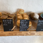 天然こうぼぱん とことこ - ほうじ茶系も、隠れた逸品なりね(^_-)