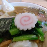 桜上水 船越 - ナルトは「醤油」の証。