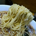 八王子ラーメン あじたつ - 麺リフト