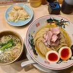 つけめん金龍 - 