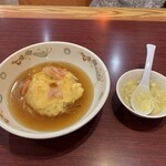 Gyouza No Oushou - 天津飯・スープ