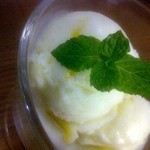 柊山ガーデン - バニラアイスクリーム