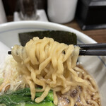 櫻井中華そば店 - モチプルの手揉み麺