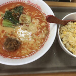 スガキヤ - 坦々麺550円