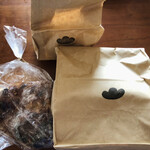 パン屋 志茂 - 紙袋もお洒落