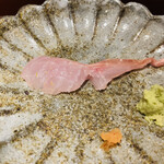 馳走 啐啄一十  - 【写真⑨】金目鯛(静岡県駿河湾、サスエ前田魚店、2日寝かせ)