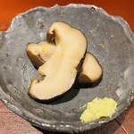 馳走 啐啄一十  - 【写真㉔】くぬぎの原木椎茸(岡山県美作市)