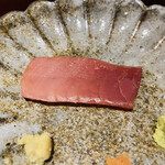 馳走 啐啄一十  - 【写真⑭】本鮪赤身ヅケ(京都府舞鶴、やま幸)