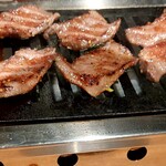 Oosaka Yakiniku Horumon Futago - 