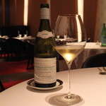 レストラン ラ フィネス - Chassagne-Montrachet  Les Chaumees 1er Cru 2008  Michel Niellon