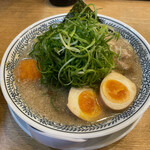 丸源ラーメン - 熟成醤油ねき肉そば 半熟煮玉子入り 979円