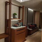 HOTEL THE MITSUI KYOTO a Luxury Collection Hotel & Spa - ベッド側から入り口側を見たところ