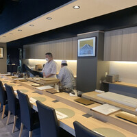 梅田 鮨 よこ田 - 