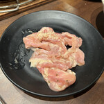 七輪焼肉 安安 - 鶏せせり(塩)