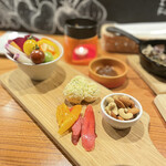 ワイン酒場。LONGING HOUSE 軽井沢 - 