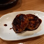 炭火串焼 らくだ - つくねタレ焼き