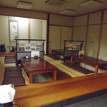 そば蔵 山奥 西村屋 - 大きな小上がり？もあります。