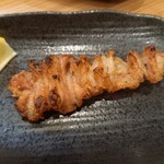 炭火串焼 らくだ - 皮塩焼き