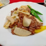 北京飯店 - 「大蒜牛肉」アップ