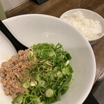 つけ麺本舗辛部 - 