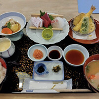 博多料亭 稚加榮 - 