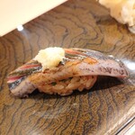 鮨 銀座おのでら 登龍門 - 秋刀魚は400円。