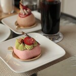 シンフラ - 苺のピスタチオ