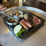 骨付カルビ 新村 - 