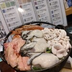 牡蠣と燻屋 かつを 北千住店 - 