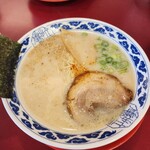 Kyuushuu Ramen Kiou - にんにくたっぷり♪